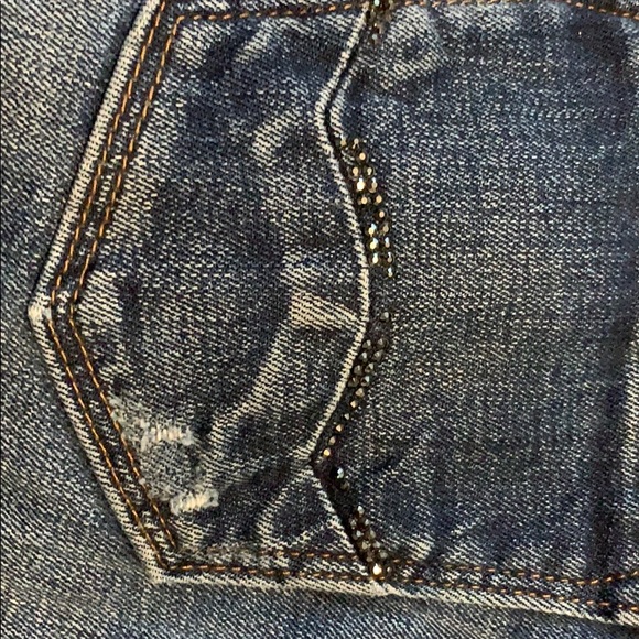 Distressed denim jeans - Picture 7 of 7